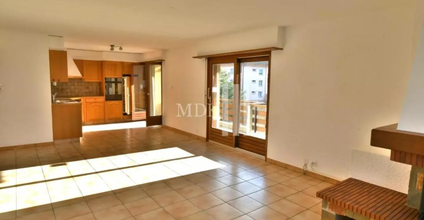 Appartamento 4.5 camere affascinante - Foto 4 di 10