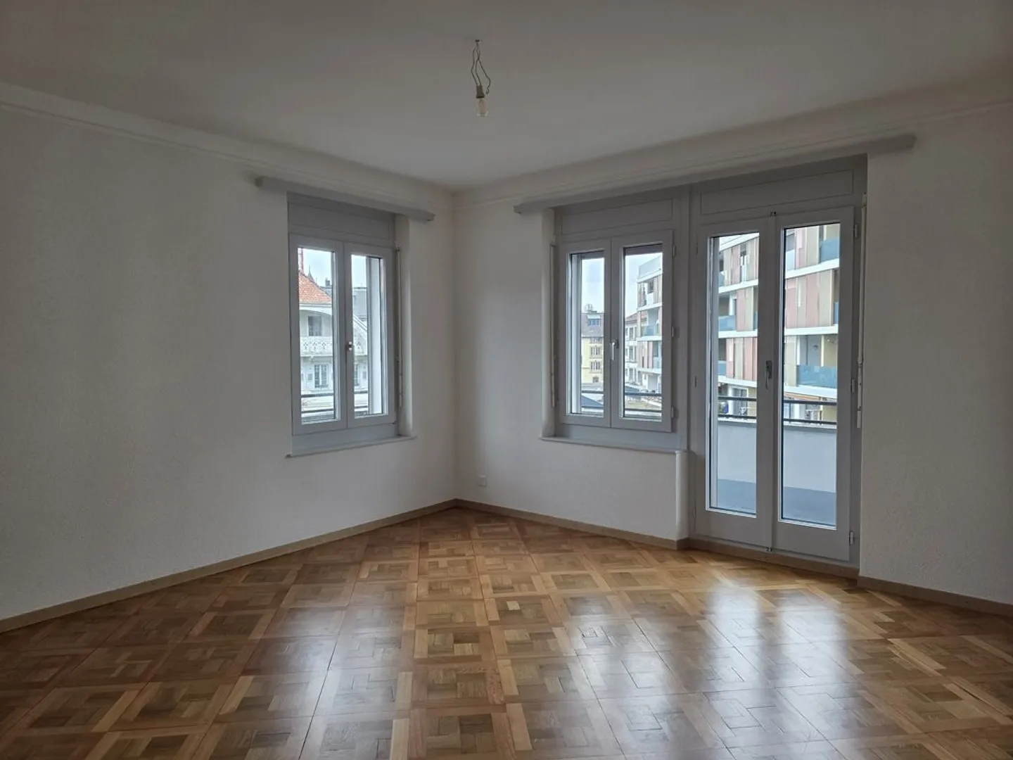 5,5-Zimmer-Wohnung für CHF 1'987.-/Monat inklusive Nebenkosten - Foto 9 von 9