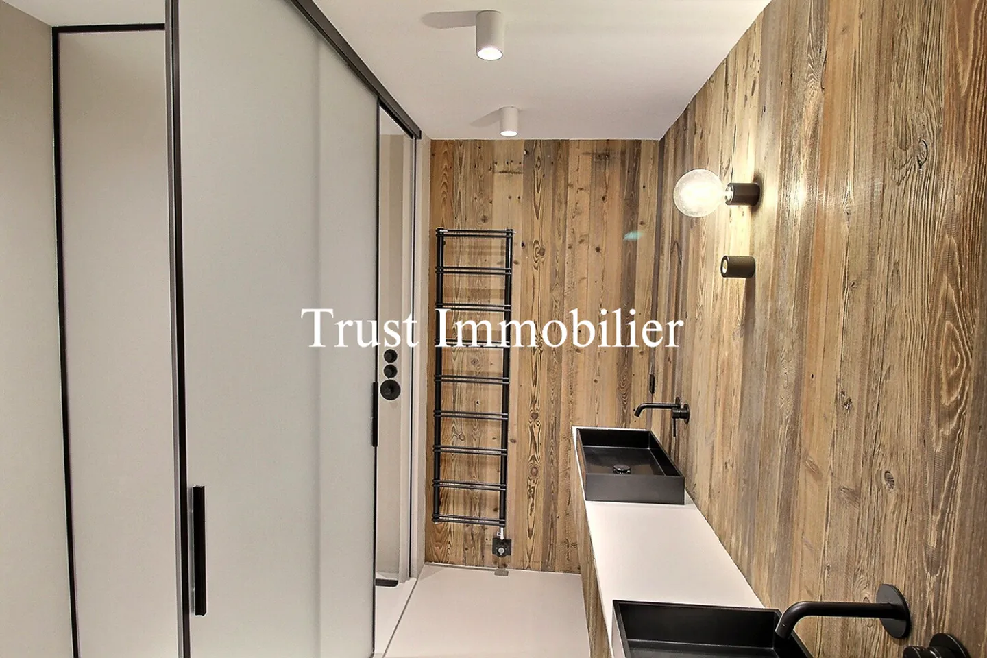 6041. Chalet raro, a 15 minuti a piedi dal Regent - Foto 23 di 30