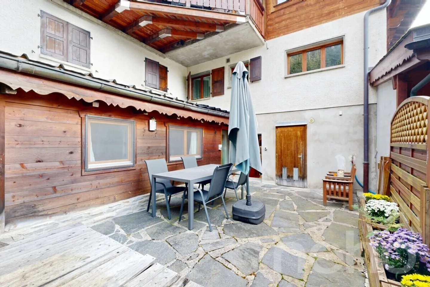 Spazioso appartamento di 4 stanze con giardino privato vicino alle piste - Foto 10 di 12