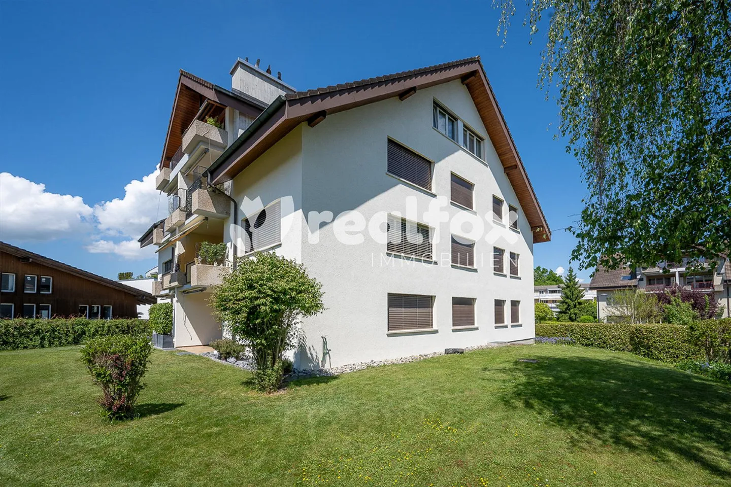 Charming 4.5-room attic apartment in Niederuzwil - Photo 1 of 24