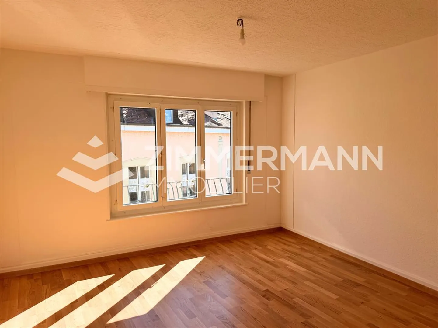 Renovated Apartment in Payerne - Photo 3 of 8