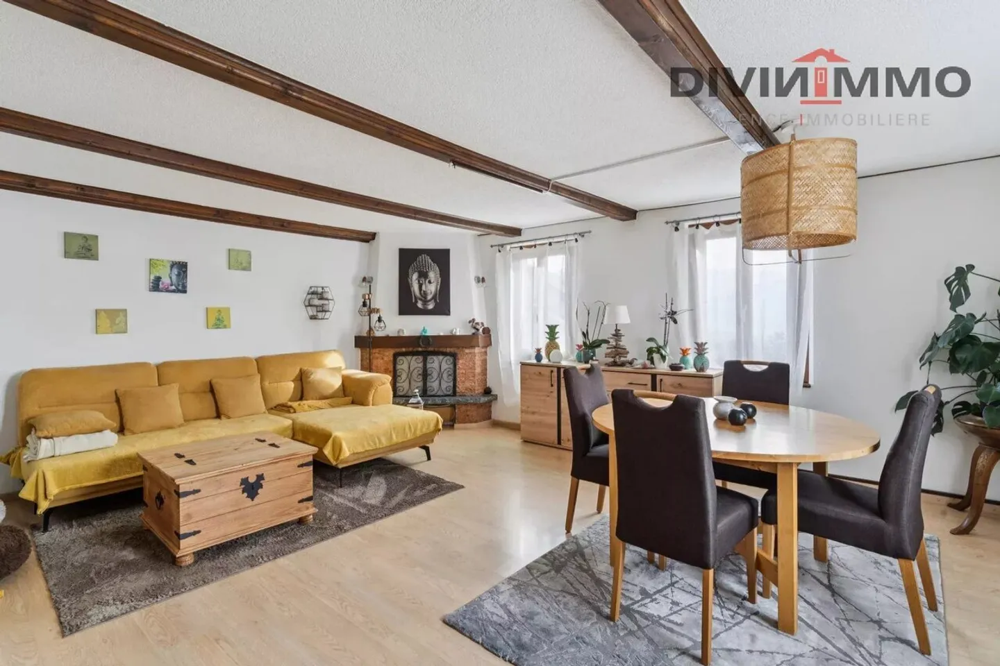 Incantevole appartamento con 4 camere da letto a Erde, Svizzera - Foto 3 di 10