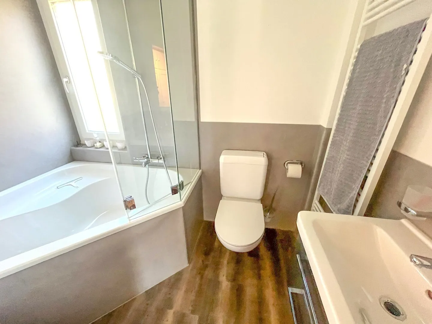 Casa indipendente di 5 stanze sulla pendenza soleggiata di Welschenrohr - Foto 9 di 15