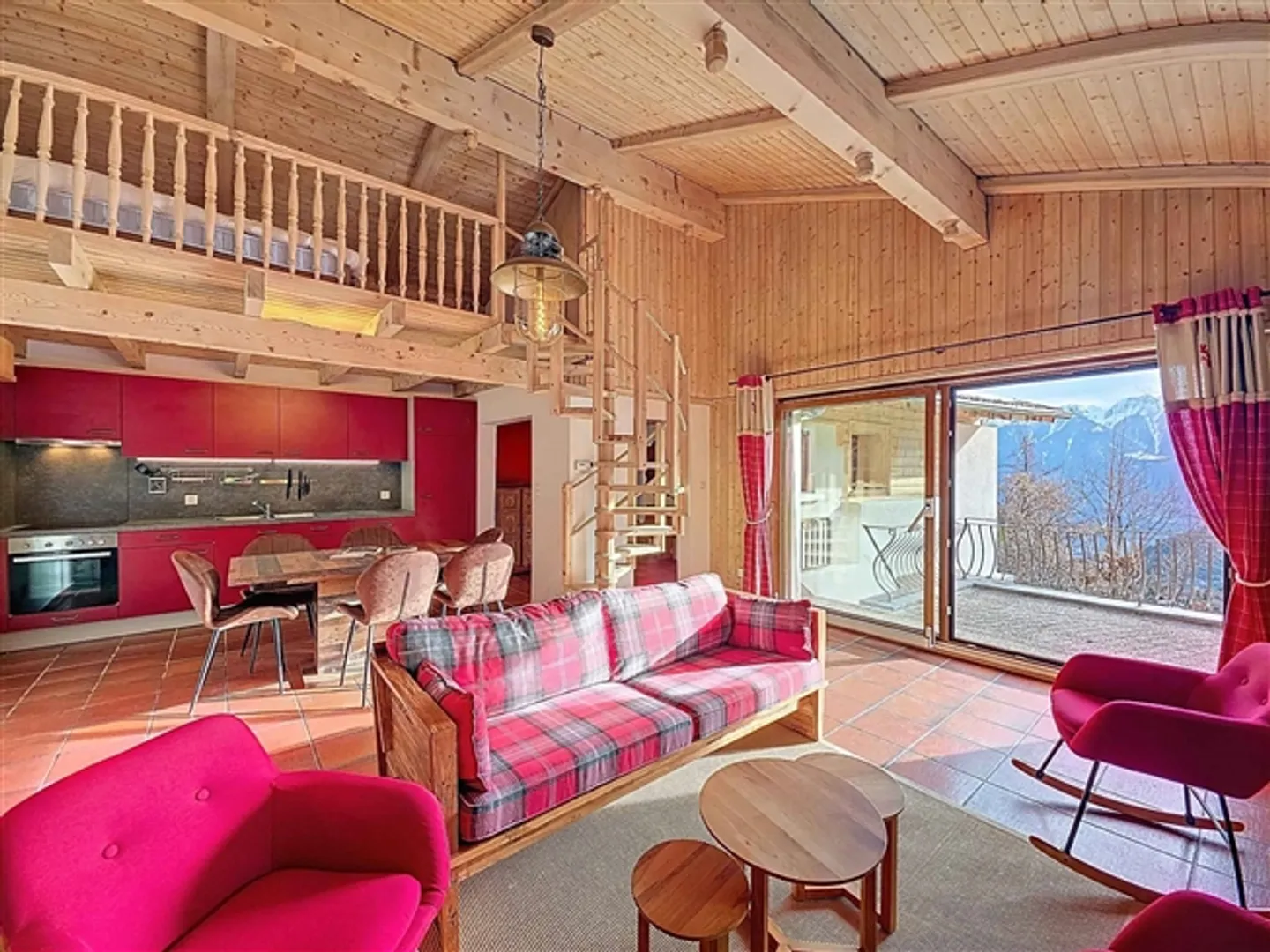 «Doppelhaushälfte mit authentischem Charme, komplett renoviert» - Photo 1 sur 10