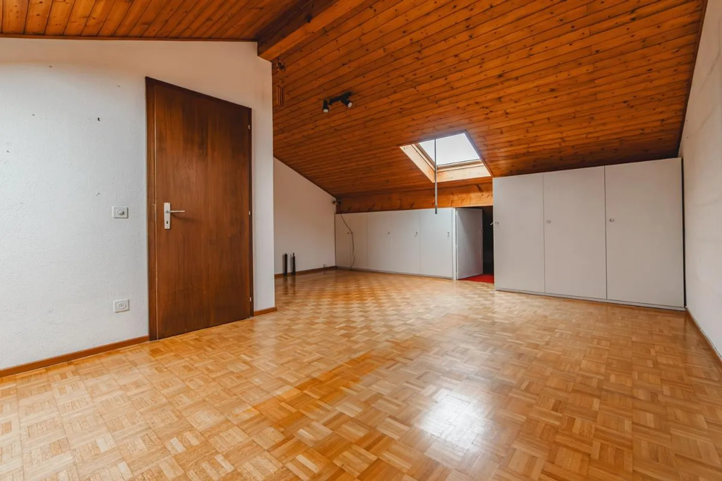 Maison jumelée de 5 pièces - Photo 5 sur 5