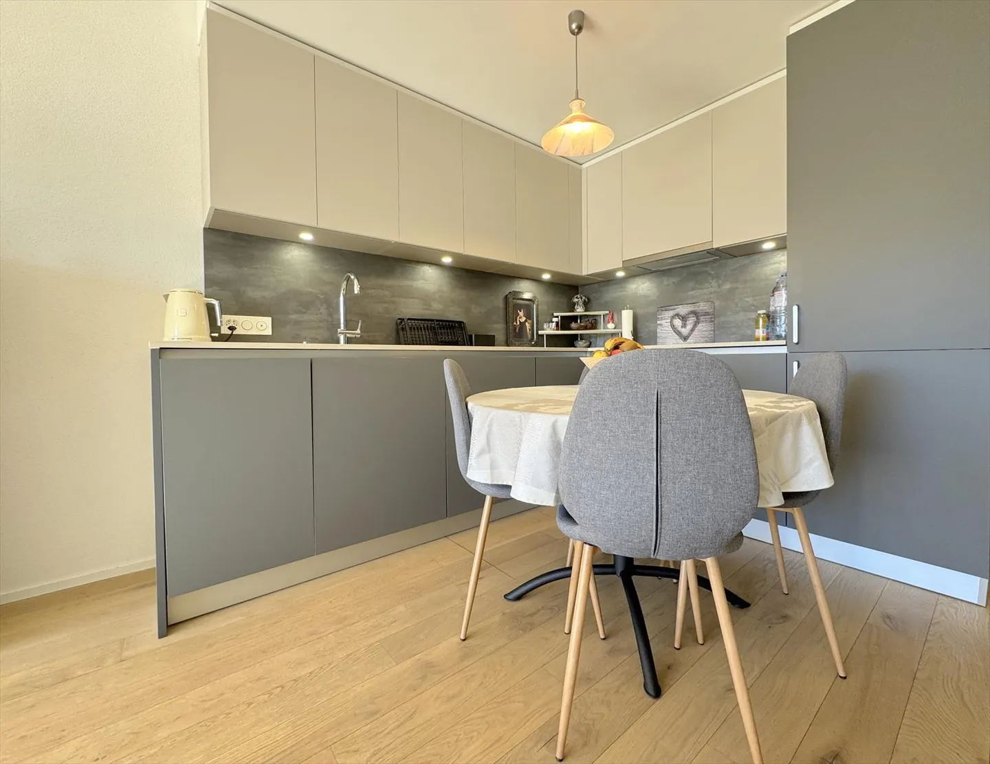 Appartement 2.5 pièces - Photo 4 sur 13