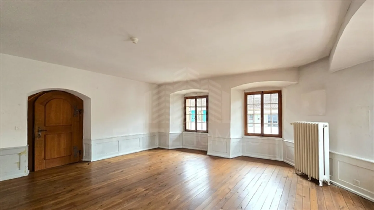 «EXKLUSIVE GENOSSENSCHAFTSWOHNUNG IN NOSTALGISCHER ALTSTADT» - Foto 2 von 5