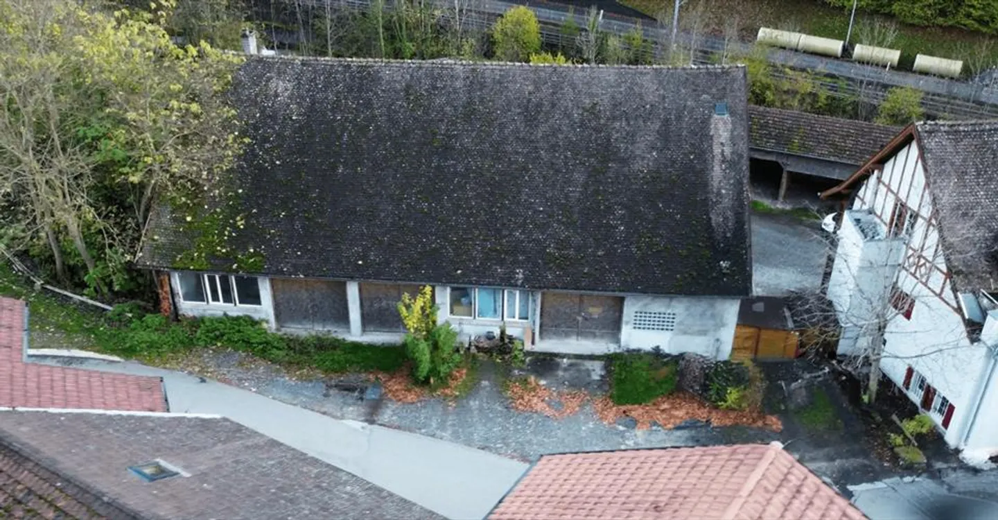 Mixed-use building in Bex - Photo 4 of 6