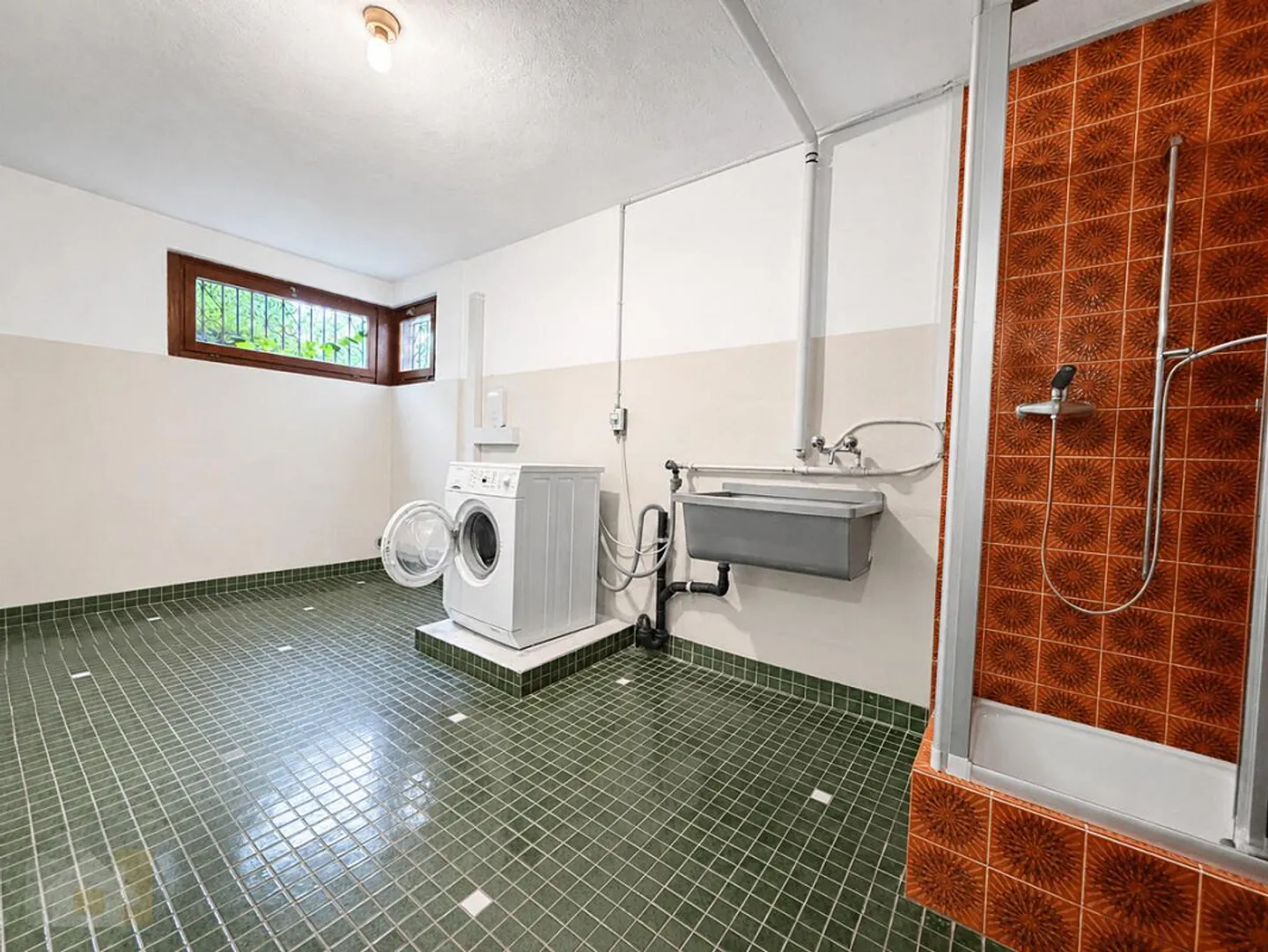 Casa unifamiliare indipendente vicino al lago con un grande giardino - Foto 12 di 16