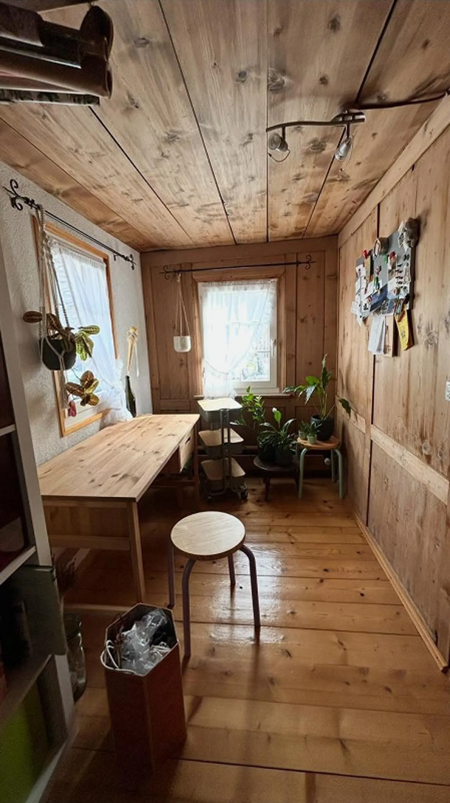 Cozy 3.5 Room Apartment with Lots of Wood - Photo 13 of 14