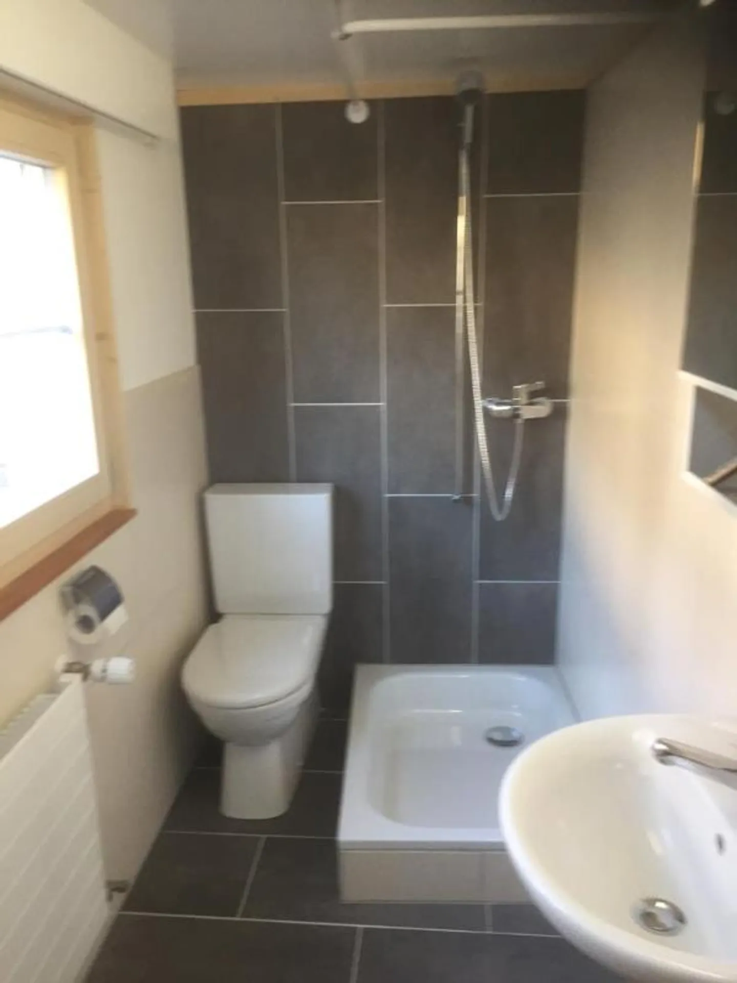 3.5 Room Row Family House - Photo 3 of 5