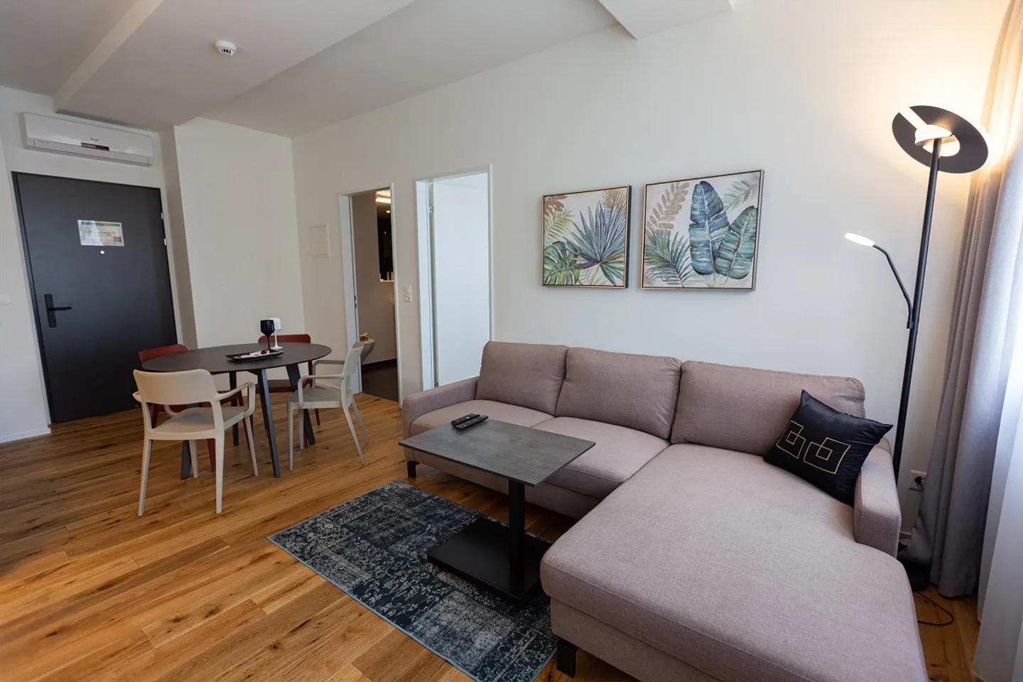 Appartement meublé 2.5 pièces avec service - Gümligen près de Berne - Photo 2 sur 9