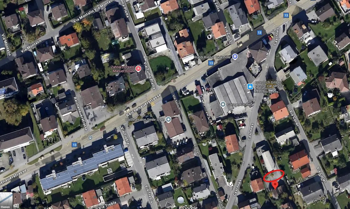 Parkplatz in Caschnés - Foto 1 von 1