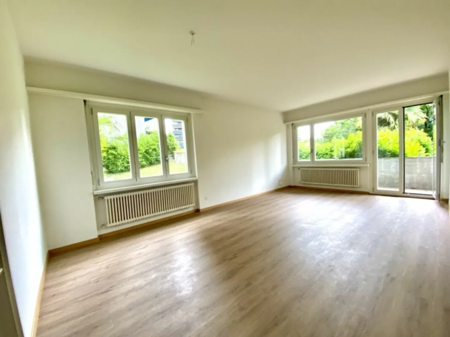 Helles 3,5-Zimmer-Apartment, 5. Etage - Vacallo - Foto 2 von 16