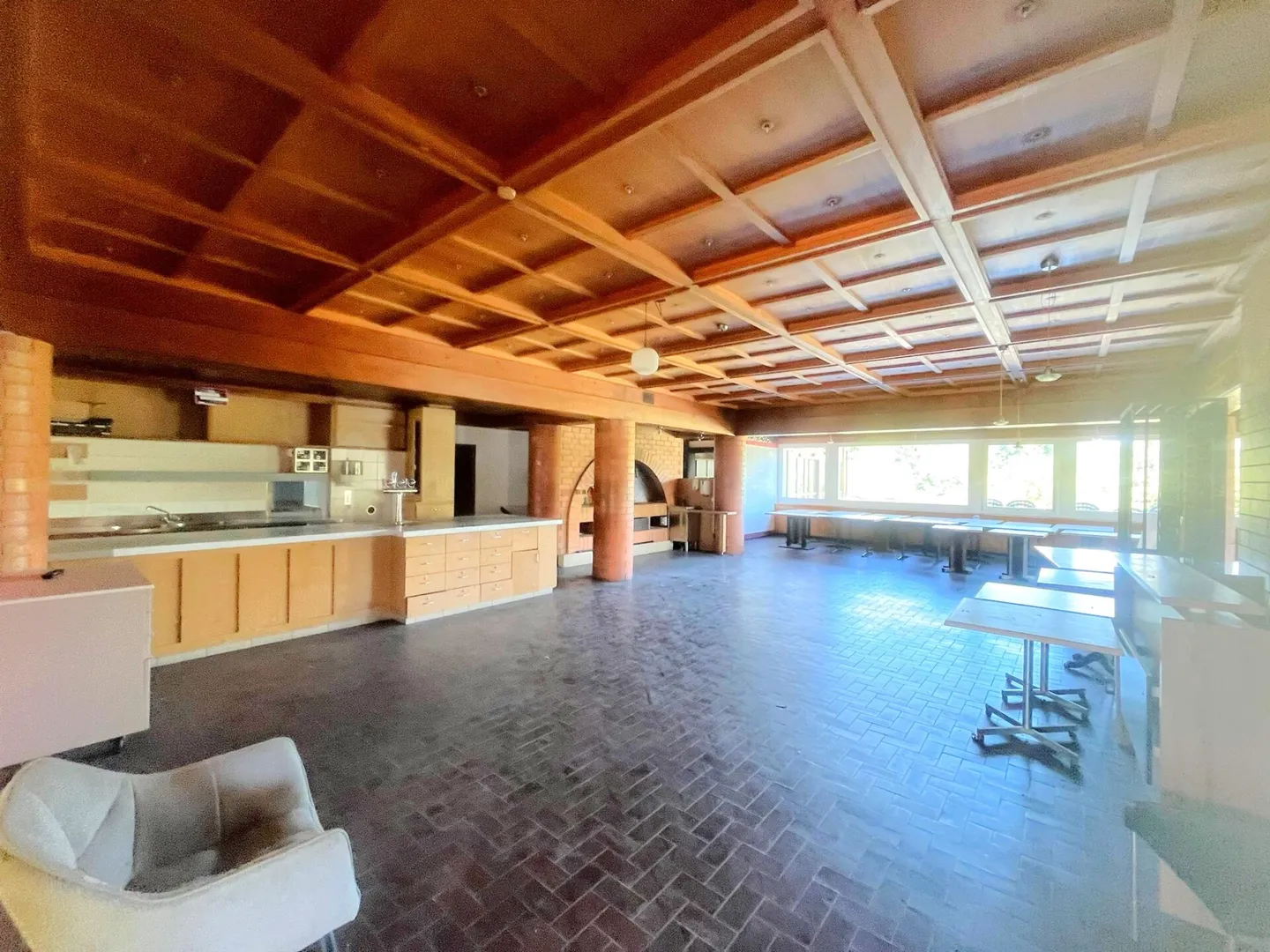 10,200m² Large Investment with Vision - Property with Preliminary Project! - Photo 9 of 24