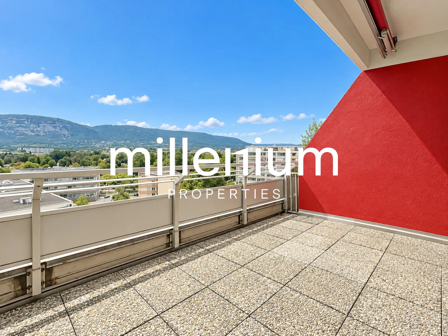 Duplex di 6 stanze situato al 9° piano a Onex - Foto 1 di 10