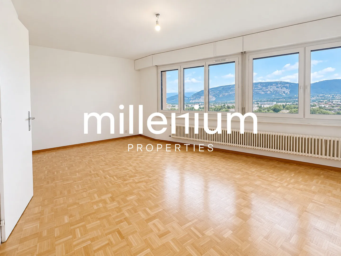 Duplex di 6 stanze situato al 9° piano a Onex - Foto 2 di 10