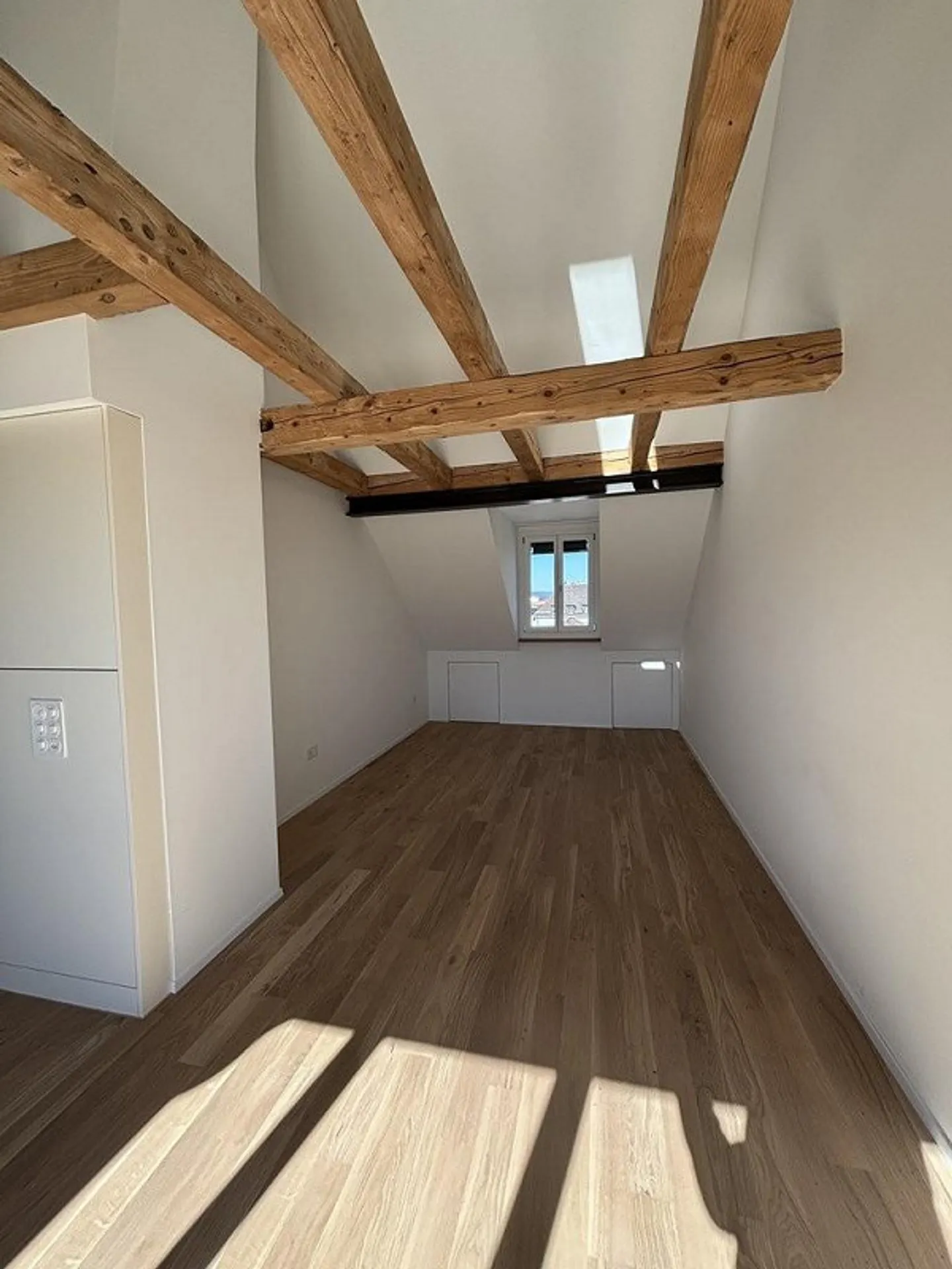 Freshly renovated gem in the popular Länggass district - Photo 4 of 9