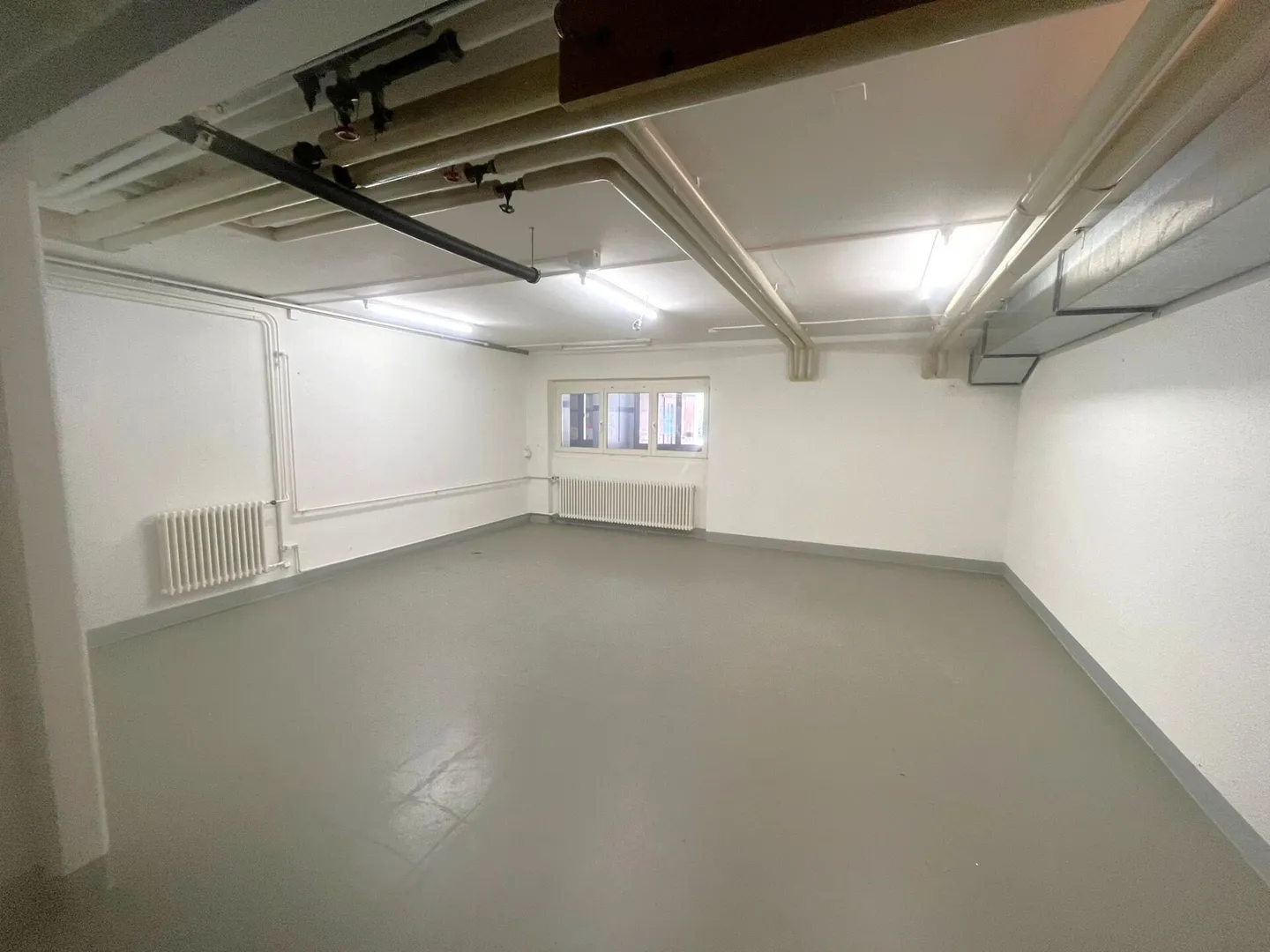 10,200m² Large Investment with Vision - Property with Preliminary Project! - Photo 14 of 24
