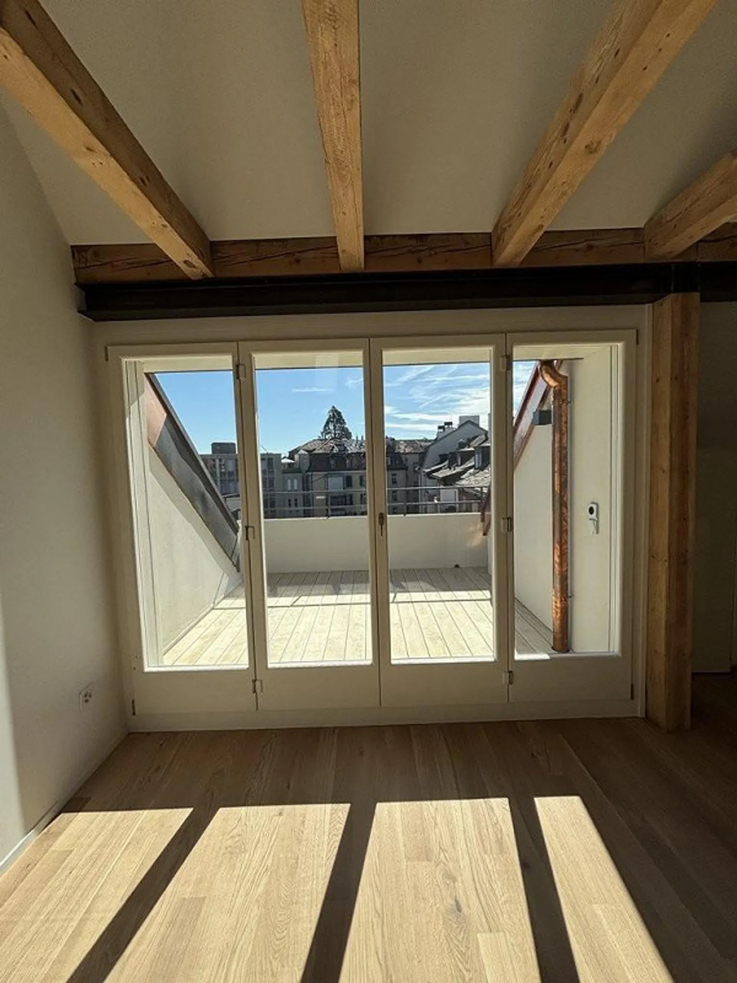 Freshly renovated gem in the popular Länggass district - Photo 9 of 9