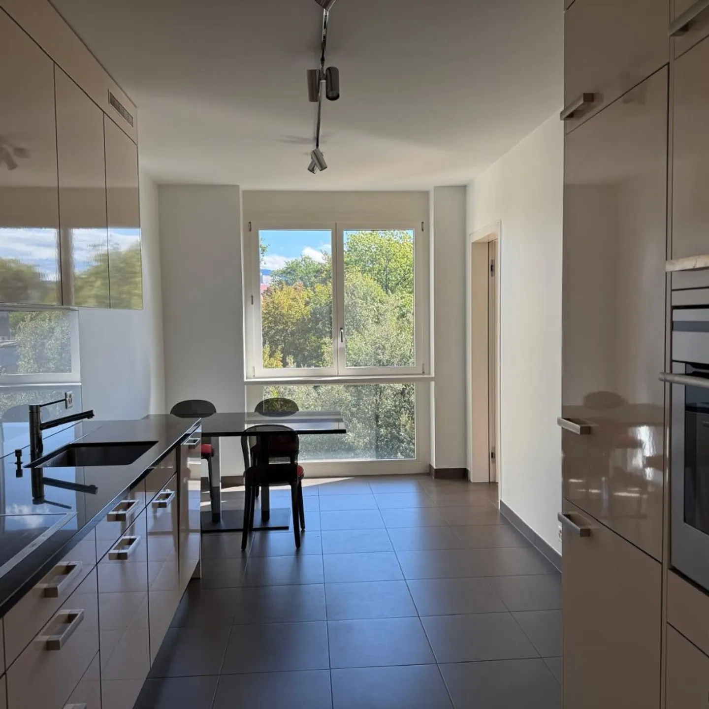 Appartamento 5 locali - Foto 4 di 9