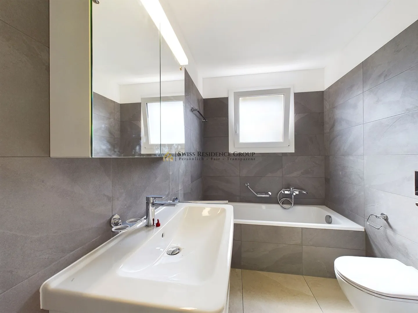 Modern Single-Family House in Cugnasco 214 m2 - Photo 4 of 9