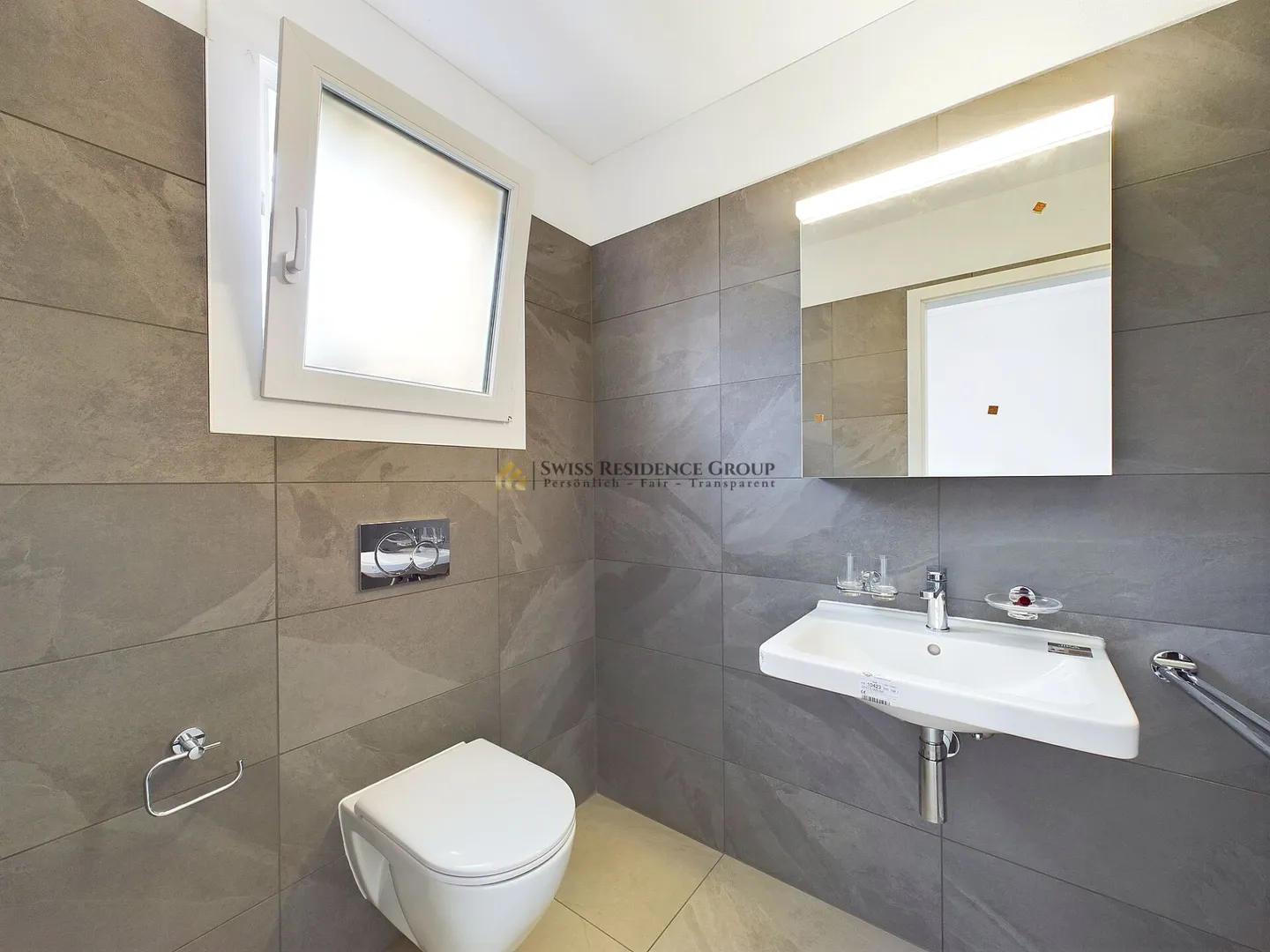 Modern Single-Family House in Cugnasco 214 m2 - Photo 5 of 9
