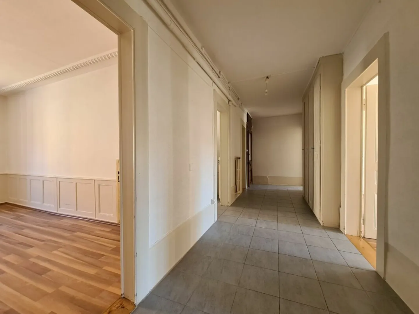 Appartamento 4 locali - Foto 8 di 9