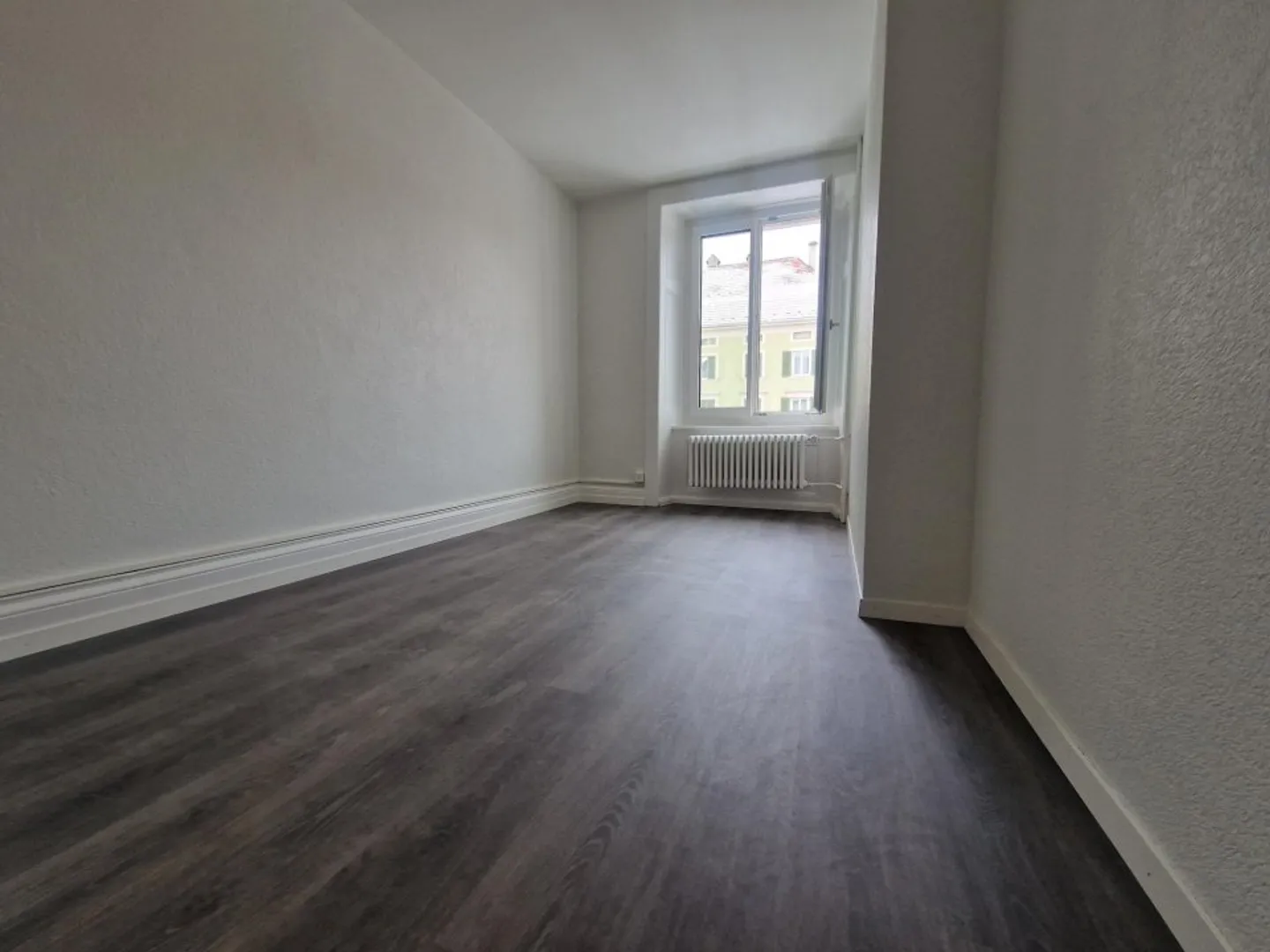 00475 - Appartamento 3 locali - Jardinière 81 - La Chaux-de-Fonds - Foto 3 di 4