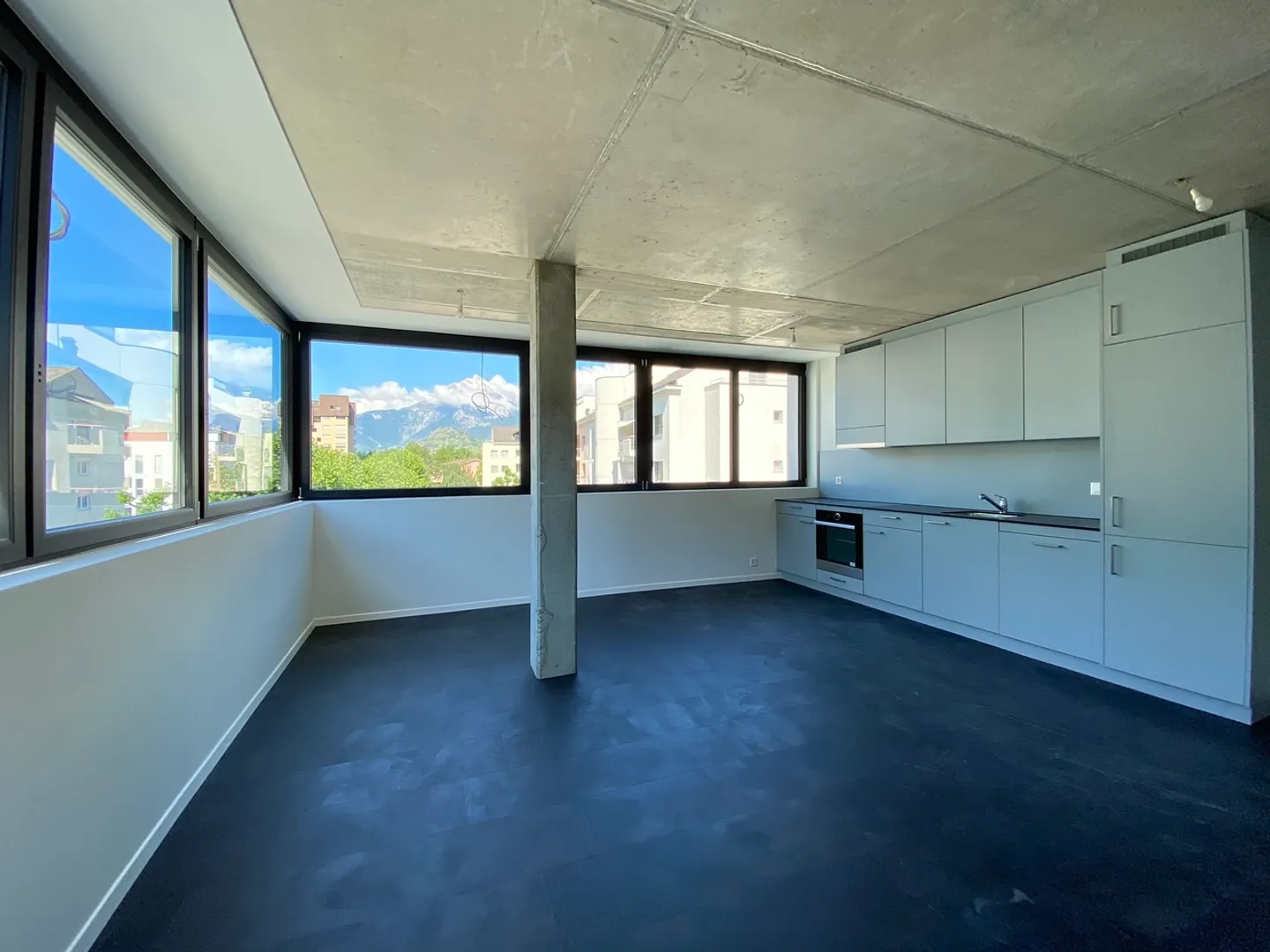 Modern Apartment in Sion - Photo 1 of 5