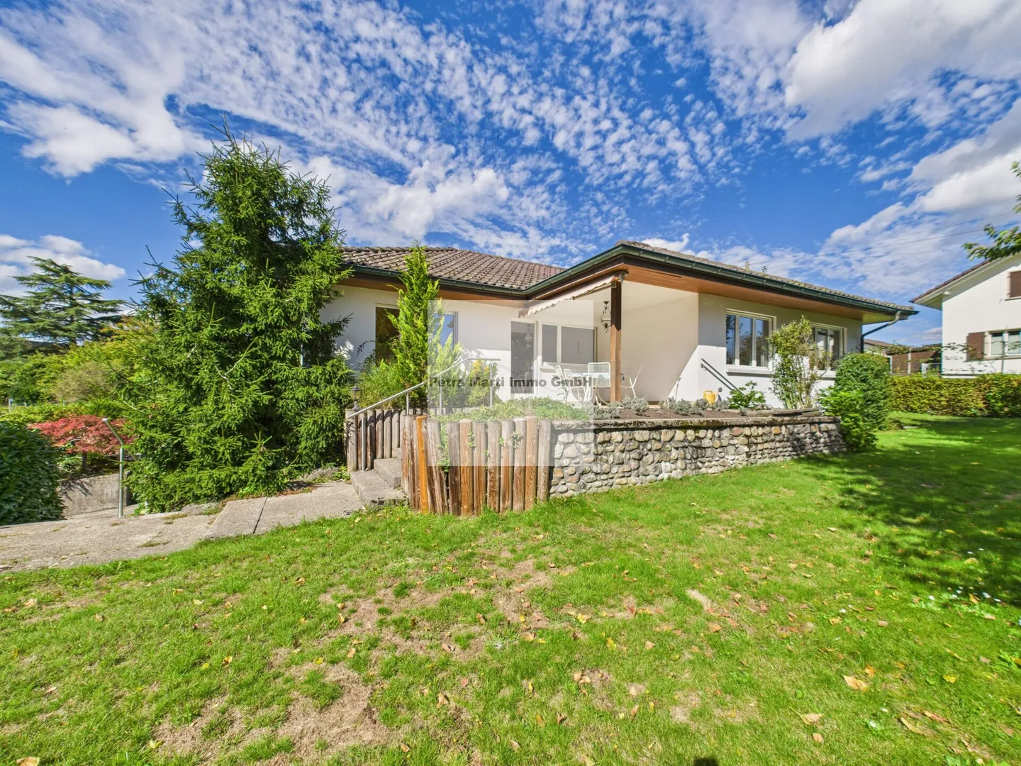 5.5-Zimmer-Einfamilienhaus - Foto 1 von 14