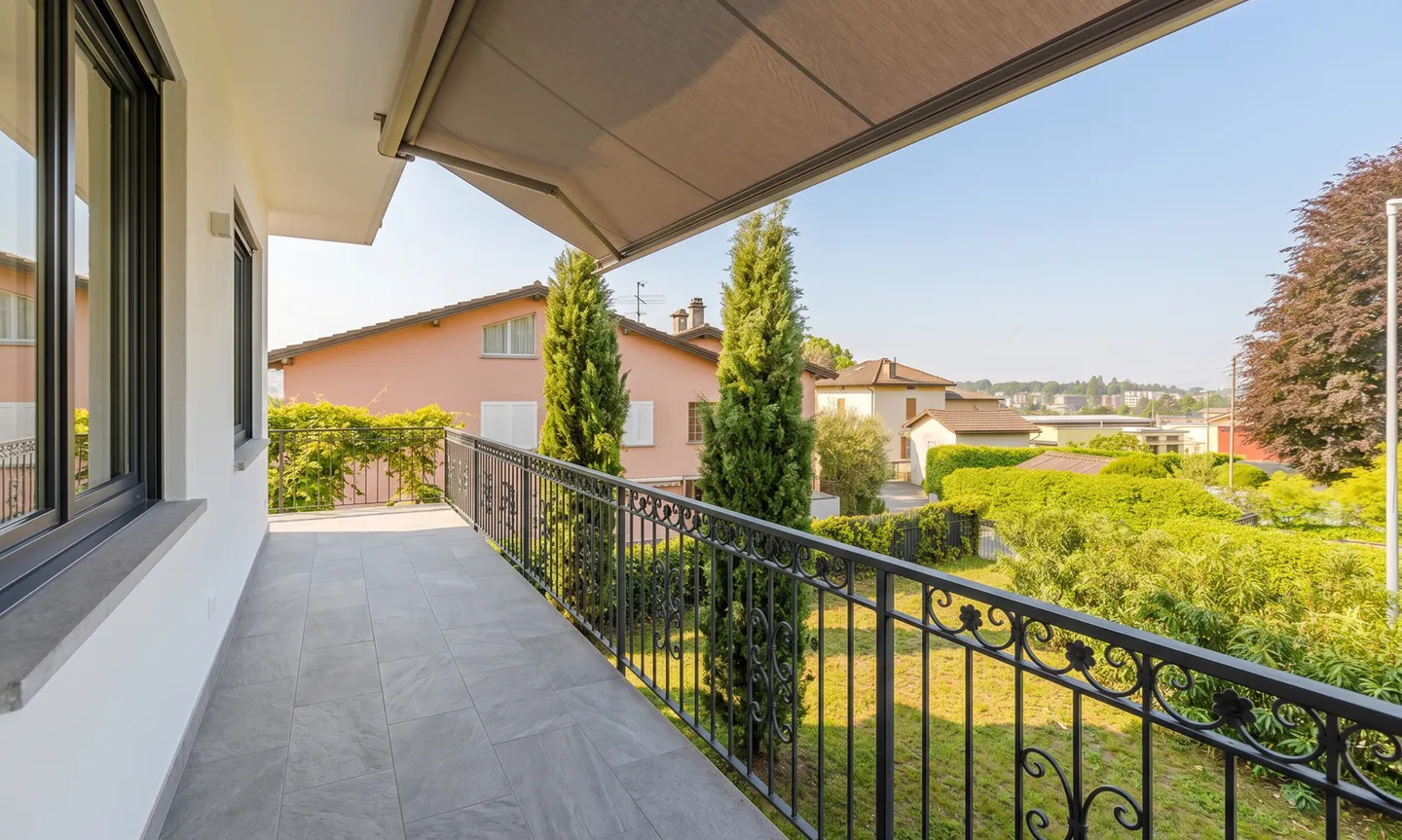 Duplex spazioso con grande giardino - Foto 5 di 9