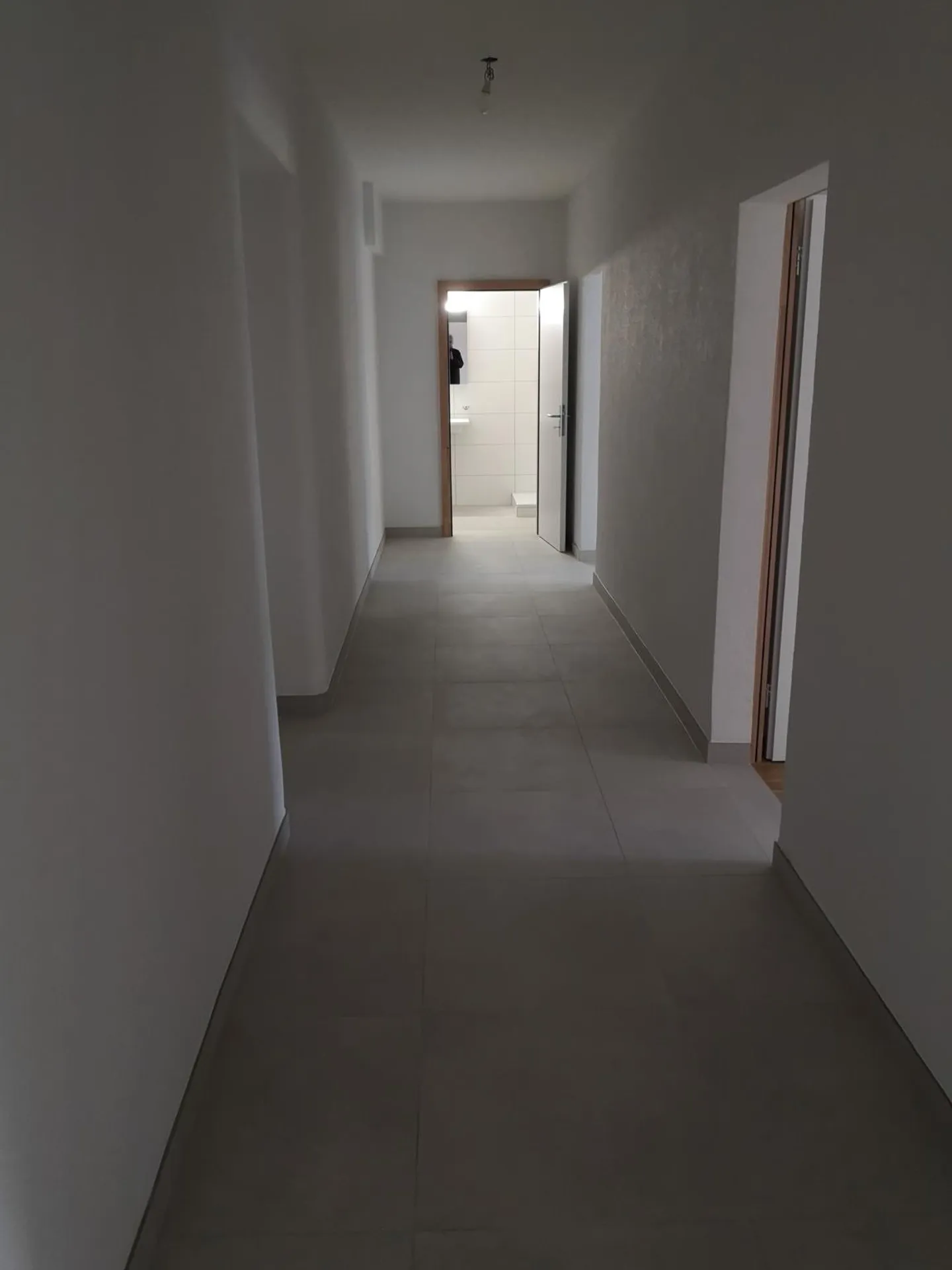 Charming 3-Room Apartment - Photo 6 of 9