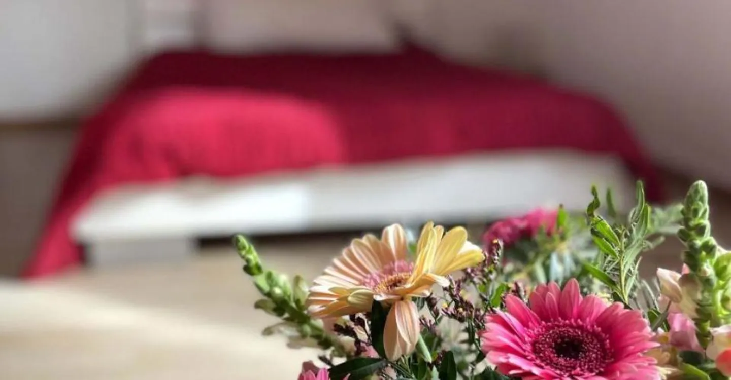 Duplexwohnung im Dachgeschoss mit 5,5 Zimmern in einer grünen Umgebung - Foto 11 von 12