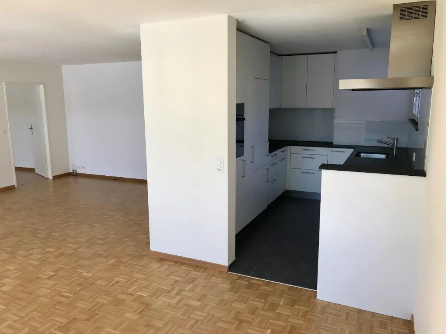Renovierte Wohnung mit Balkon - Foto 2 von 9