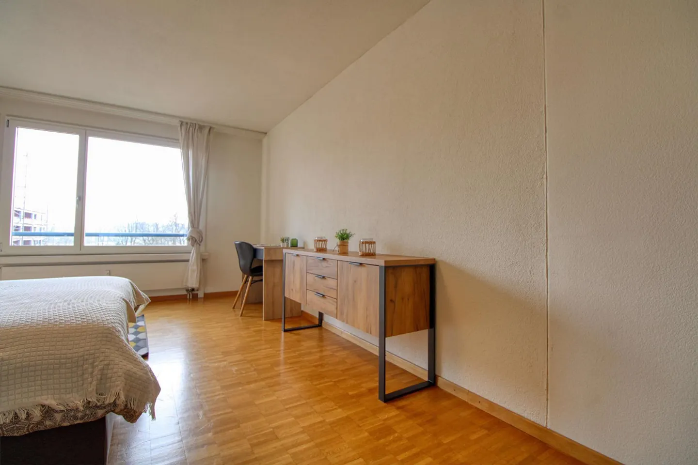 Stanza di coliving elegante a Zurigo - Foto 6 di 17