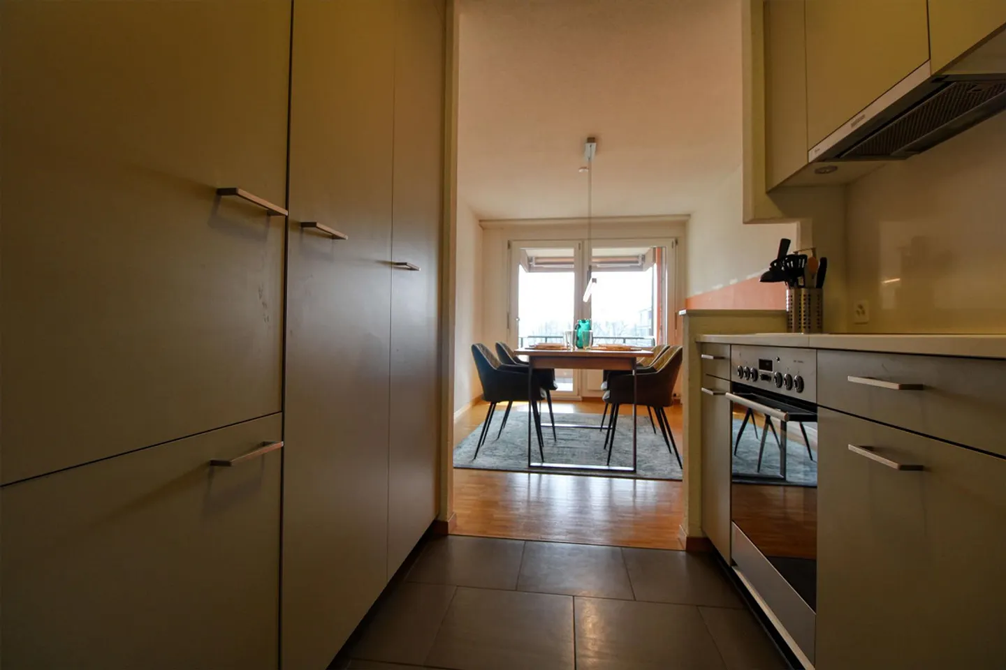 Stanza di coliving elegante a Zurigo - Foto 8 di 17