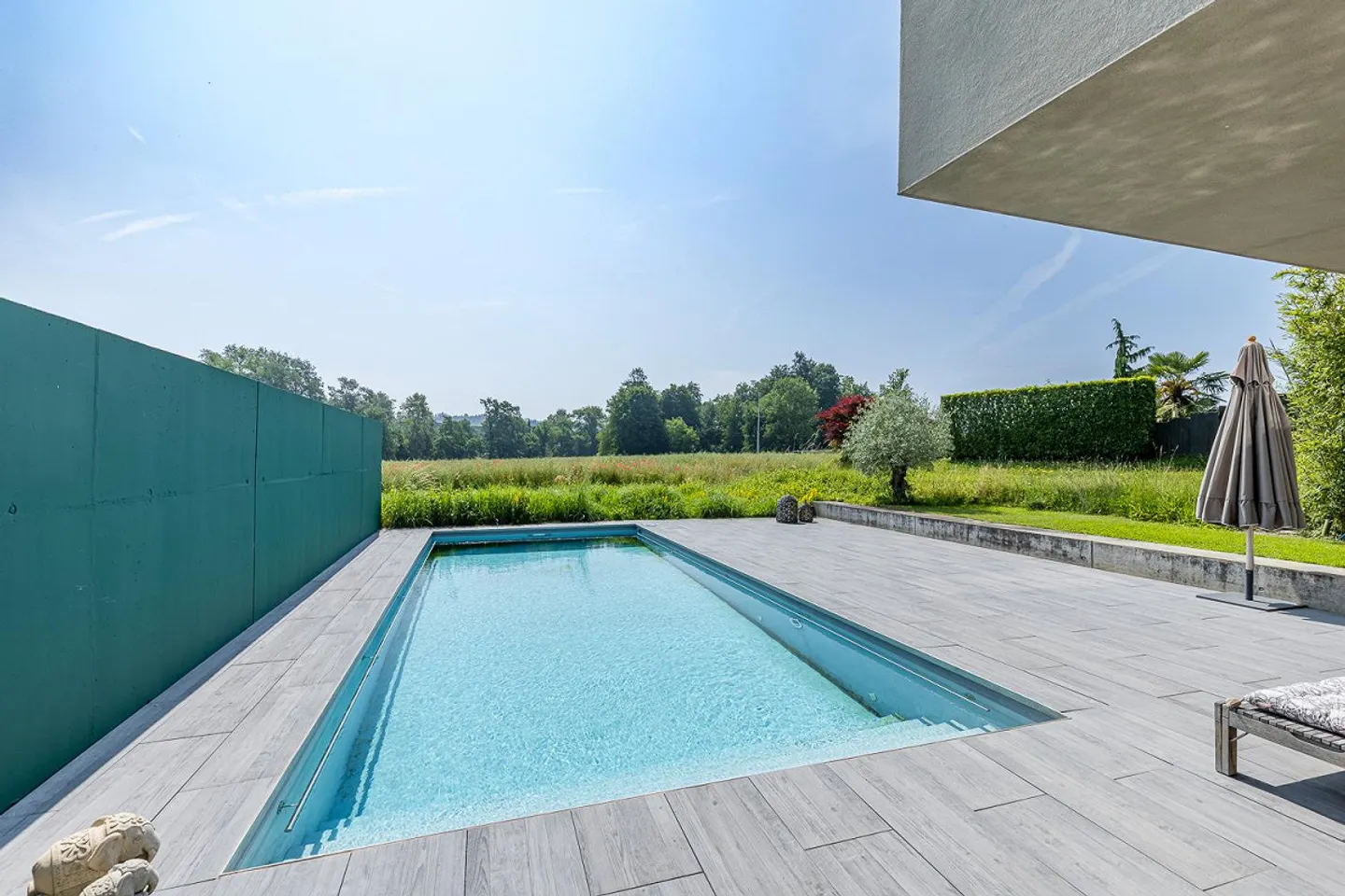 Exklusives Zuhause mit Pool an zentraler Lage. - Foto 1 di 6