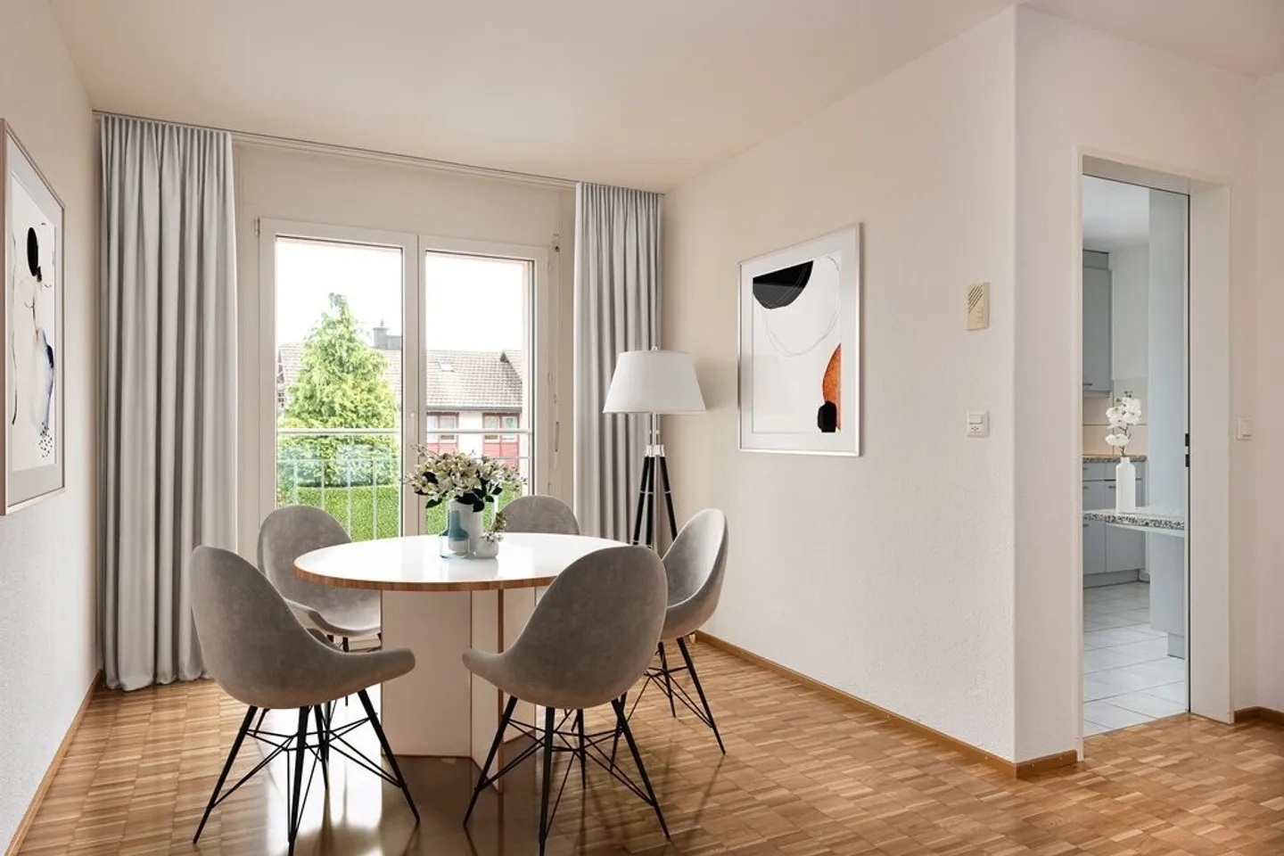 Appartamento in affitto - Foto 2 di 12