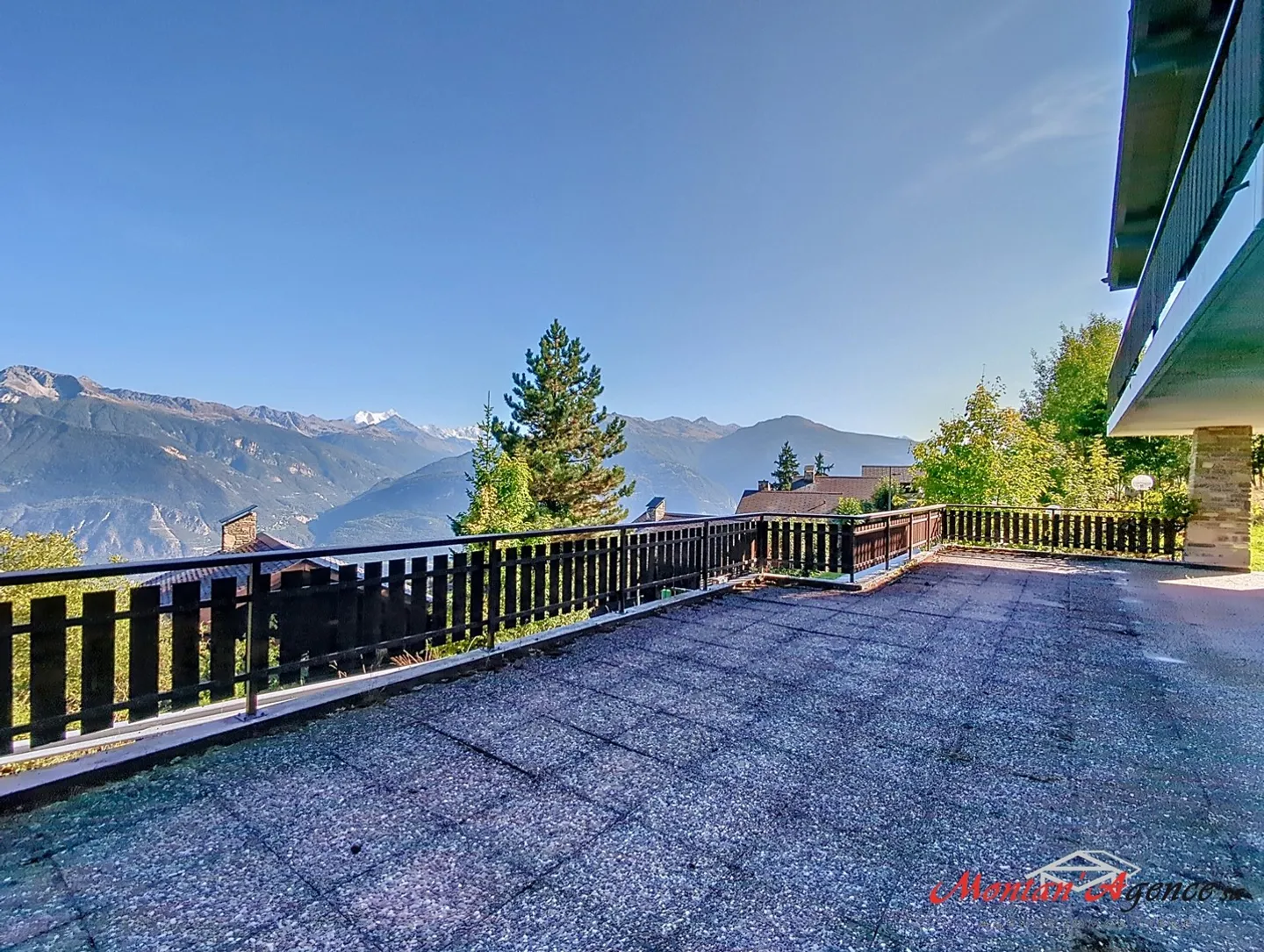 Beautiful and spacious 9 1/2 room chalet - Photo 10 of 11