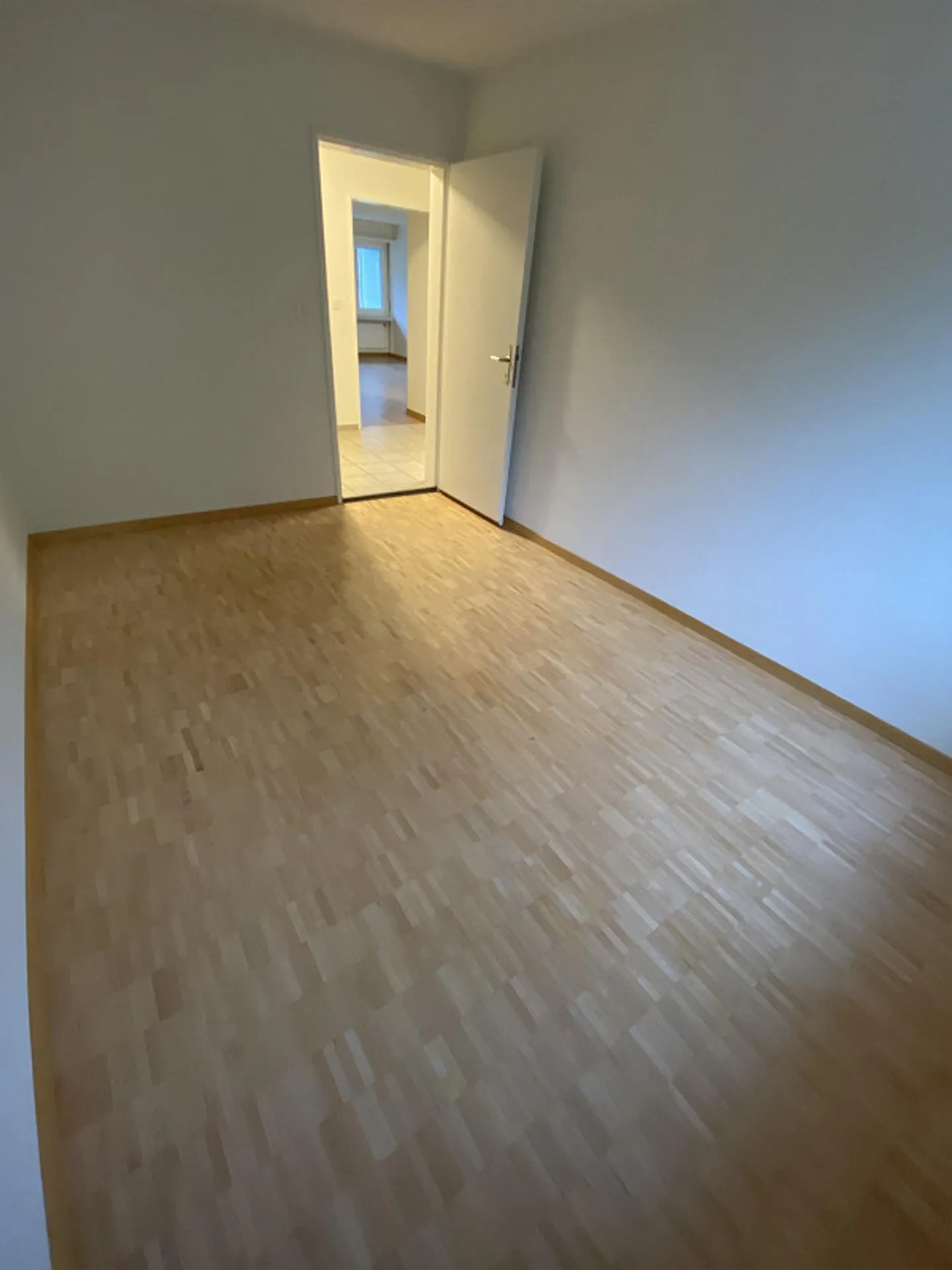 3.5 Room Apartment near NTB and BZB - Photo 6 of 17