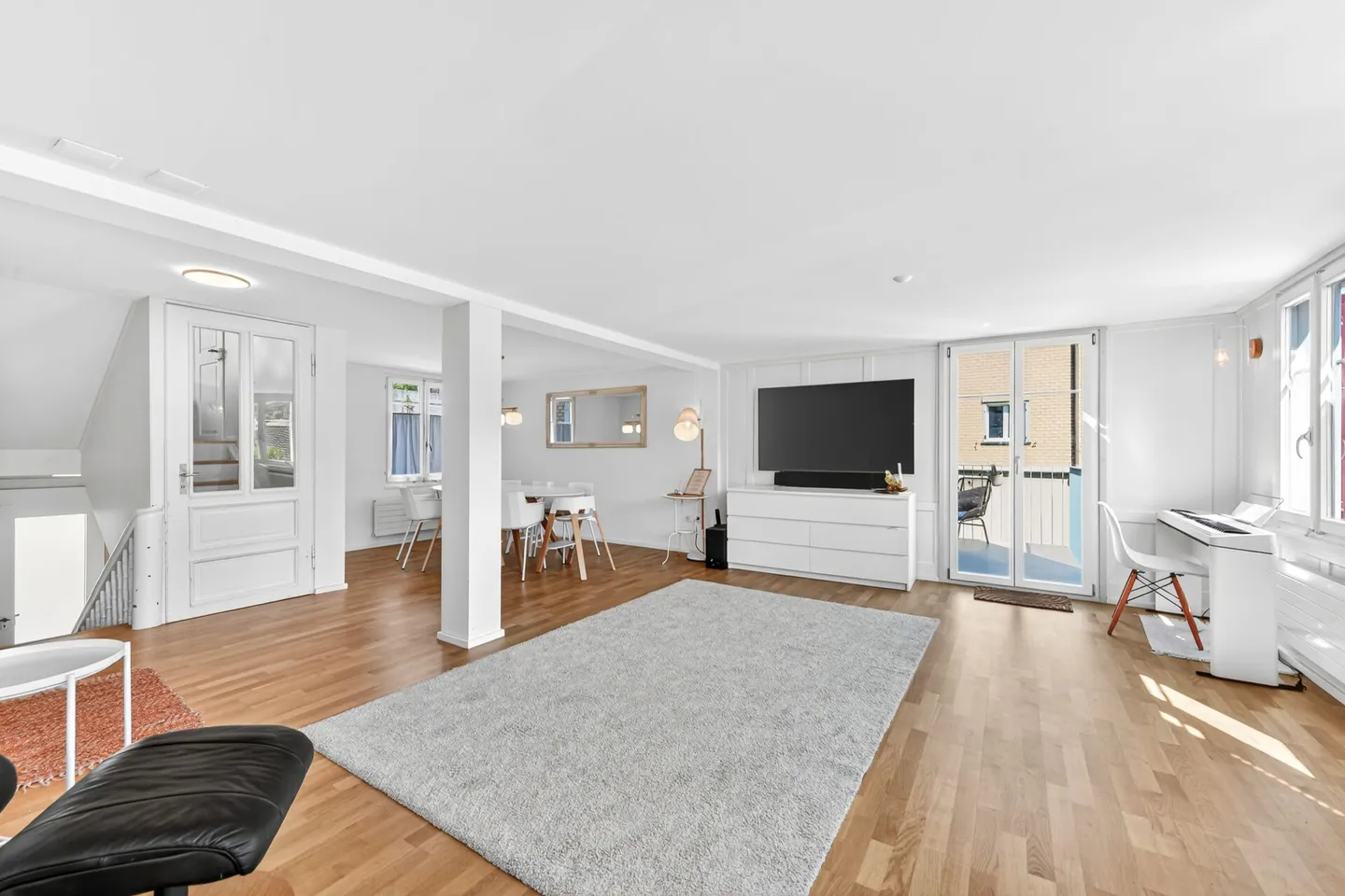 Charming Family Home with Studio - Photo 6 of 31
