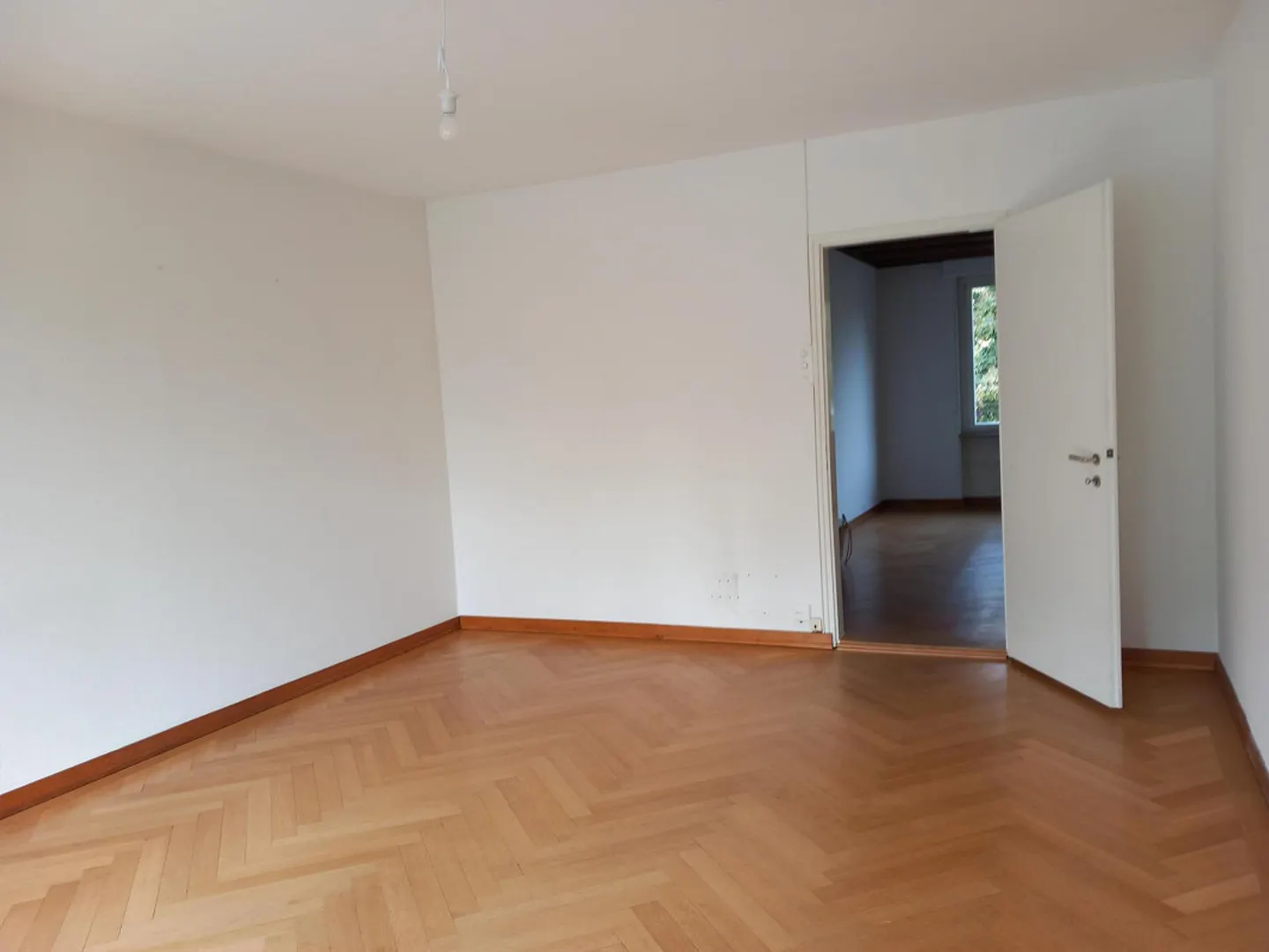 3-room apartment with mansard - Photo 5 of 10
