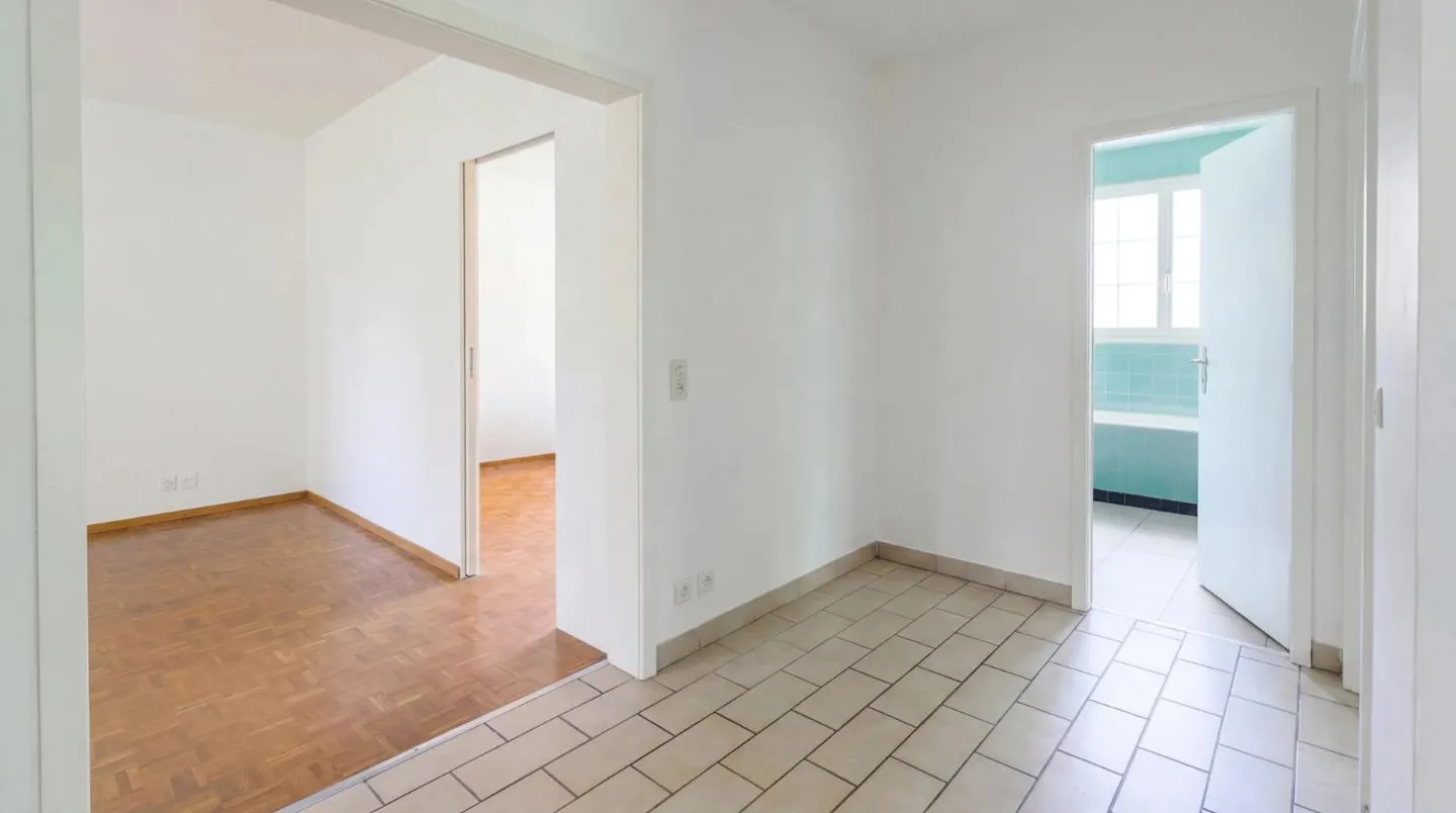 Geräumiges Familienhaus mit Potenzial - Foto 8 von 9