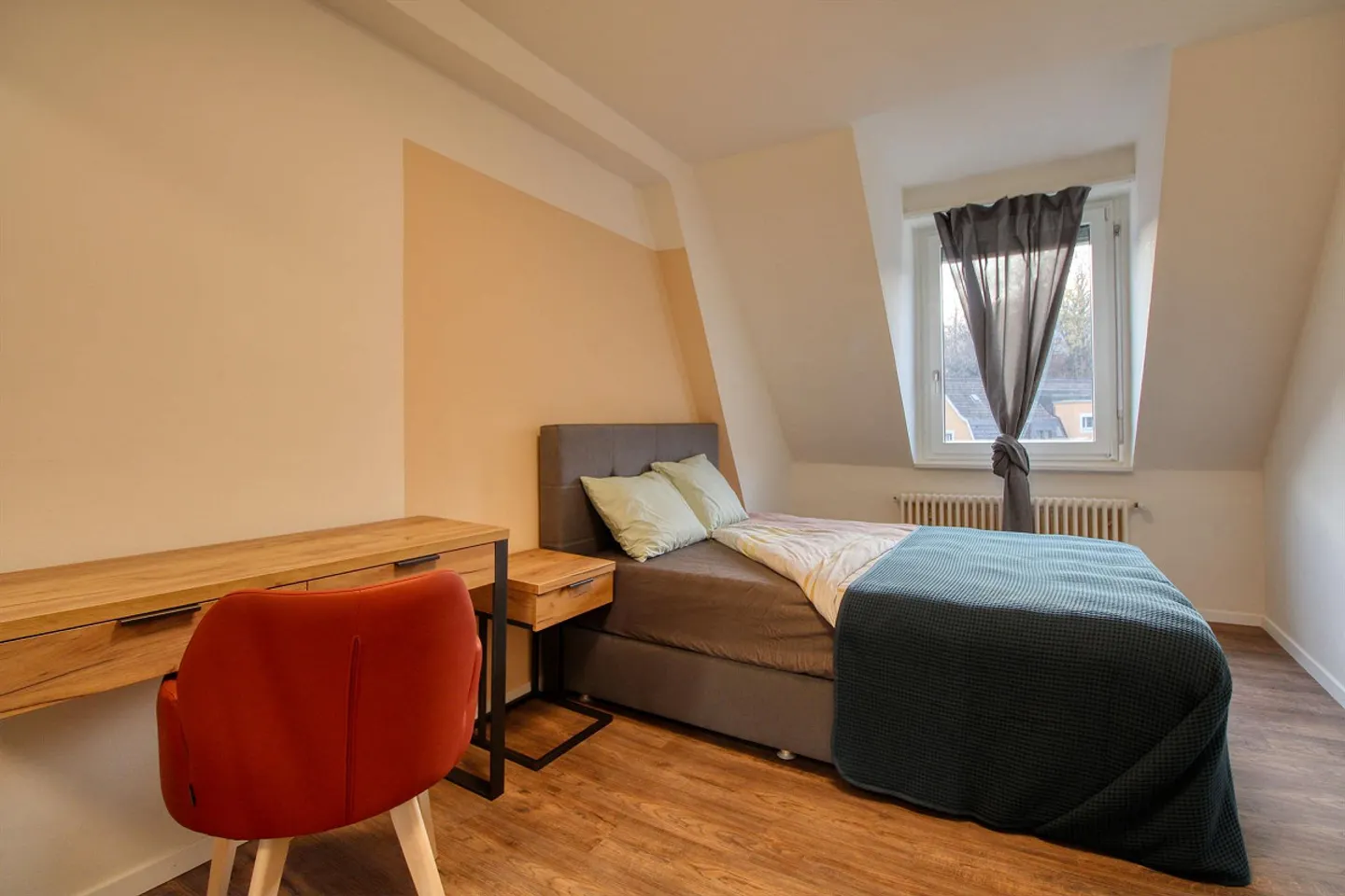 Furnished Room in Shared Flat - Photo 5 of 12