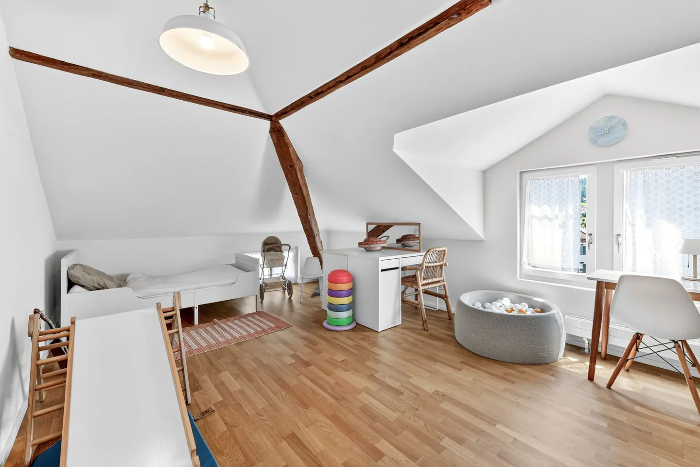Charming Family Home with Studio - Photo 22 of 31