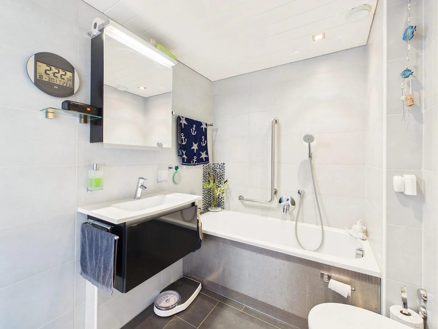 Attractive Duplex Apartment in the Legendary Rainpark - Photo 7 of 14