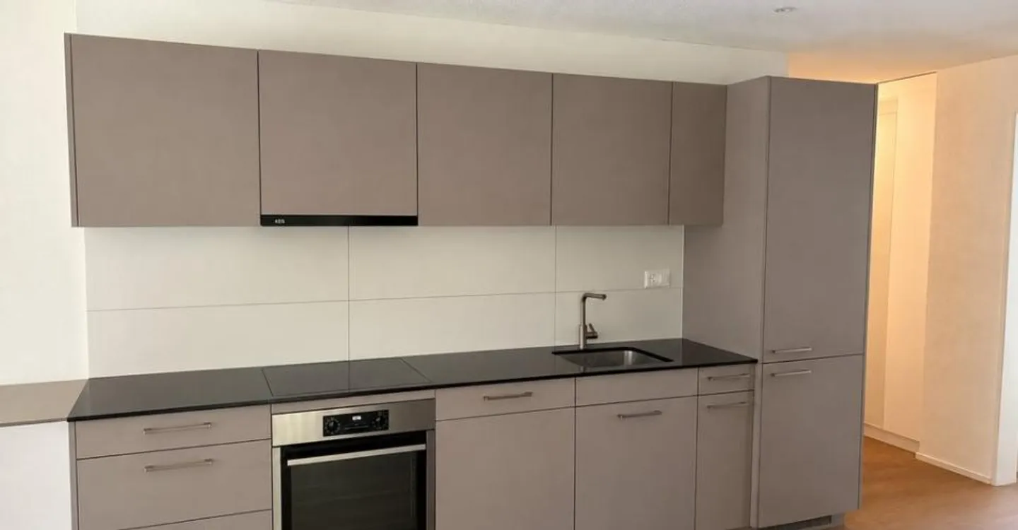 3.5 Room Apartment on the 2nd Floor in Kerzers - Photo 2 of 4