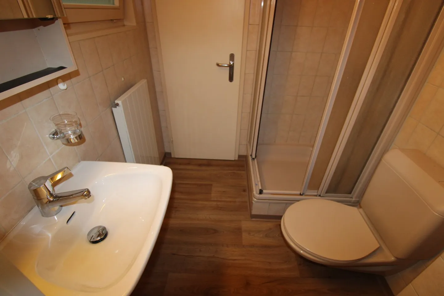Appartement spacieux de 1,5 pièce dans la vieille ville de Bienne - Photo 4 sur 5